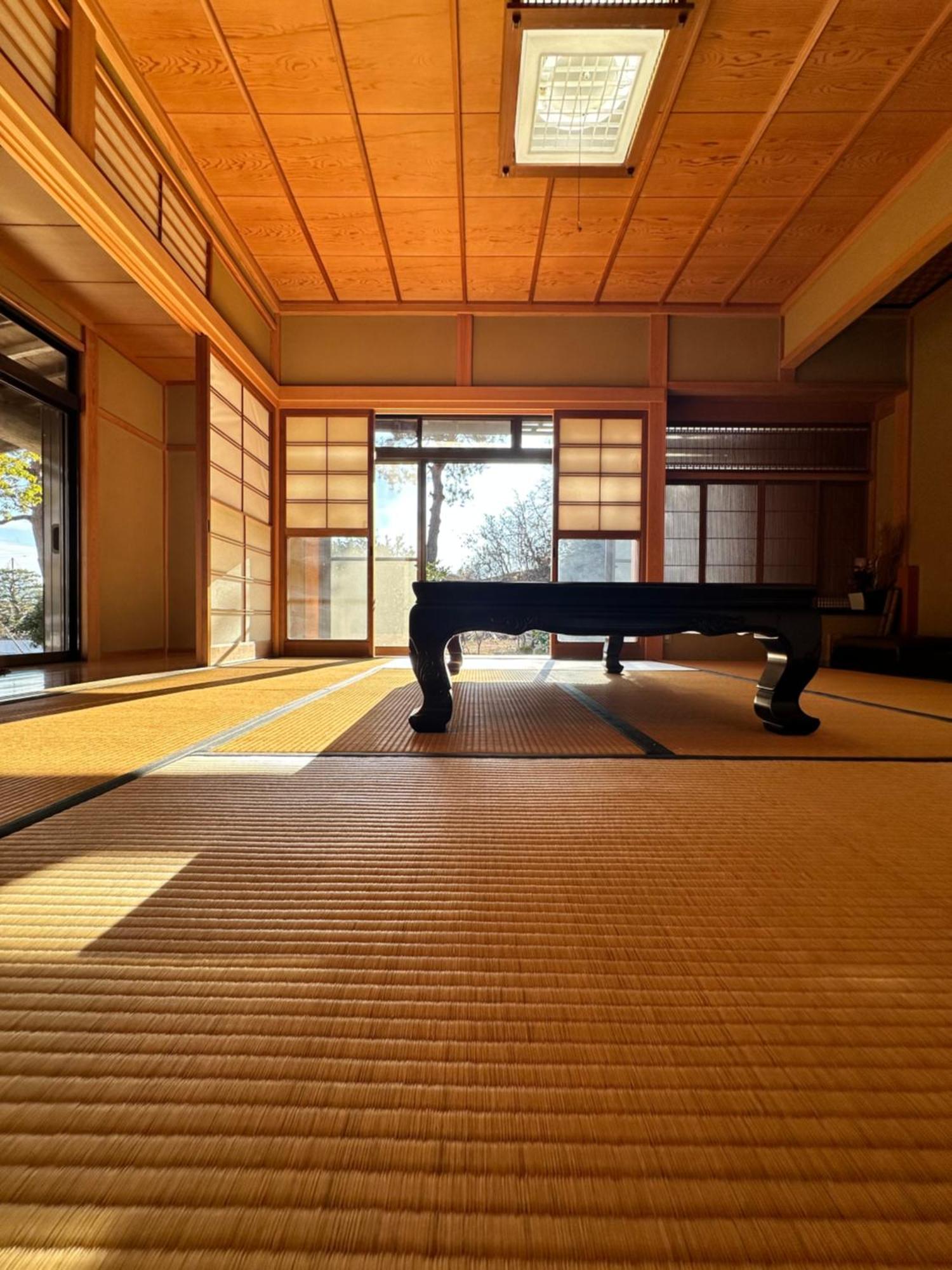 吉祥莊 Villa ทาคายาม่า ภายนอก รูปภาพ